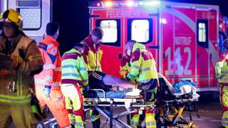 Tragedia en Berlín: un automovilista atropelló a una multitud durante el Orgullo, mató a una persona y está prófugo